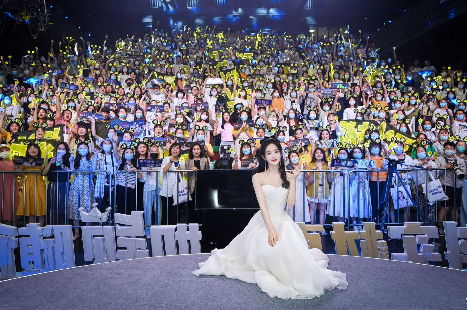 明星代言廣告投放咨詢電話400-158-3088